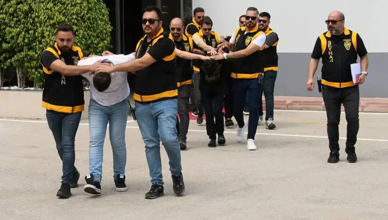 İş İnsanı Sevgili Tuzağına Düşerek Büyük Bir Fon Kaybetti