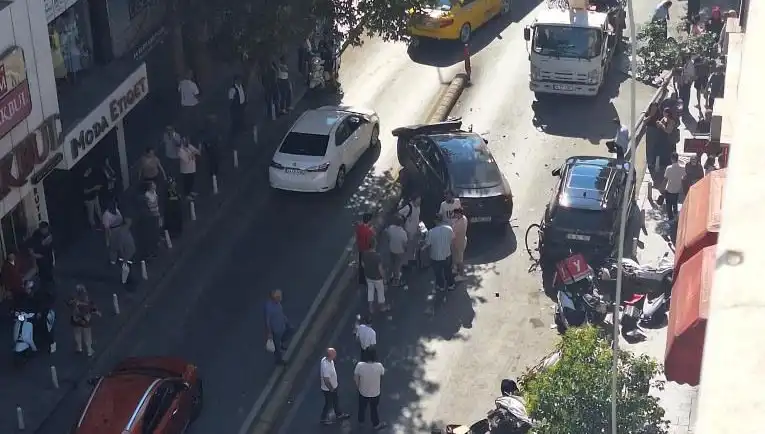 İranlı Sürücü İstanbulluları Şaşkına Çeviren Olay!