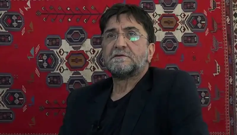 Gazeteci Nihat Genç Hayatını Kaybetti: Medya Dünyasında Derin Bir Üzüntü