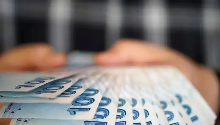 Temmuz 2025 Emekli Promosyon Kampanyaları: Bankalar Ne Kadar Ödeme Yapıyor?