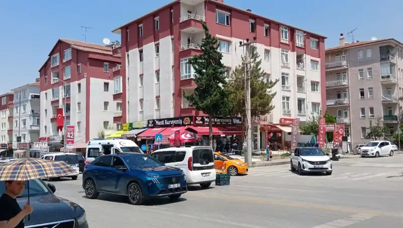 Taksi ile Otomobilin Çarpışma Anı: Şok Edici Detaylar Ortaya Çıktı