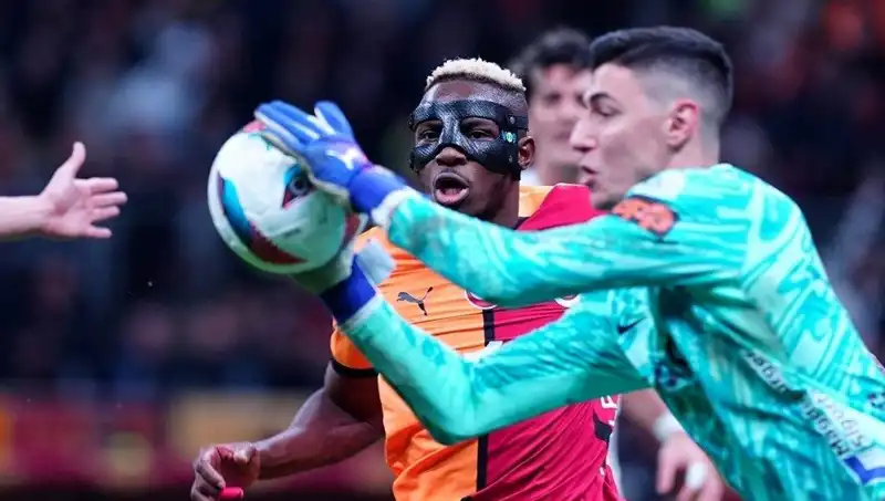 Galatasaray’da Şaşkınlık Yaratan Transfer Gelişmesi: Berke’nin Uçağı Hazırlandı!