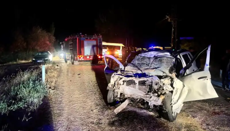 Ciple Traktör Çarpıştı: 5 Kişi Yaralandı, Detaylar Ortaya Çıktı