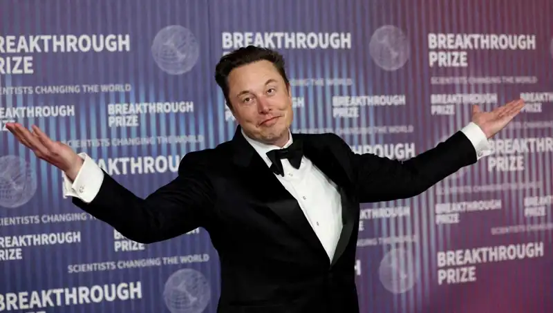 Elon Musk'ın X Uygulaması, Yeni Mesajlaşma Aracıyla Flört Sitesine mi Evriyor?
