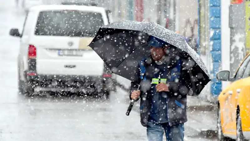 Nisan Ayında Kar Sürprizi: Baharda Kışın Keyfini Çıkarmaya Hazır Mükemmel Anlar