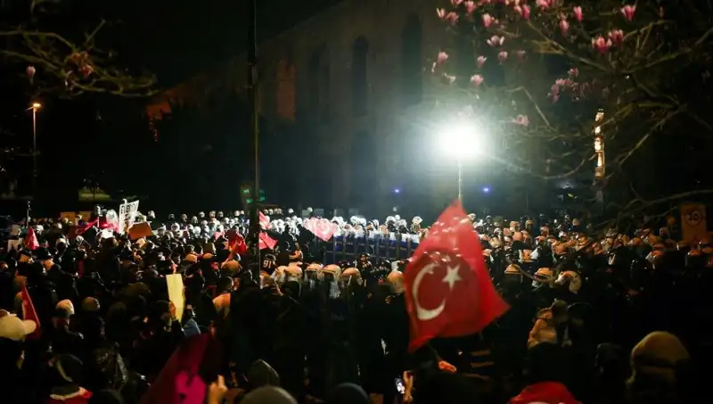 Gösterilerde Tutuklanan Gazetecilere Tahliye Kararı: Gelişmeler Neler?
