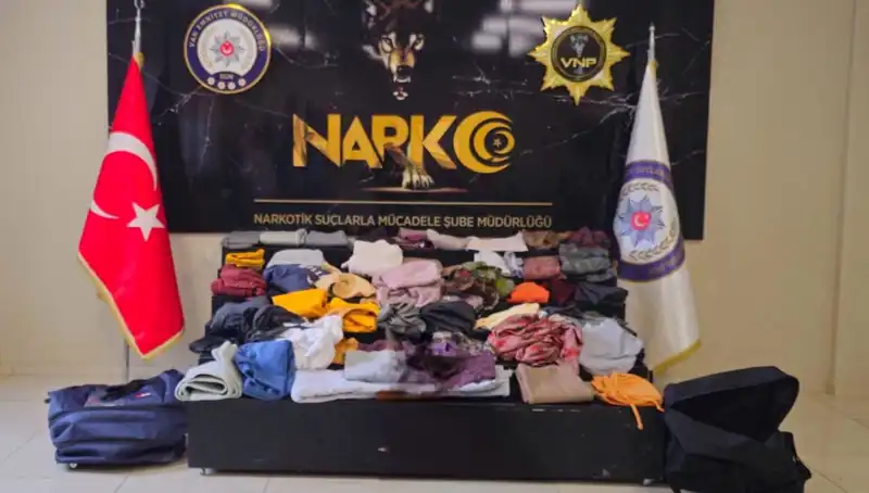 32 Kilo Metamfetamin ile Yakalanan Şüpheli Aranıyor!