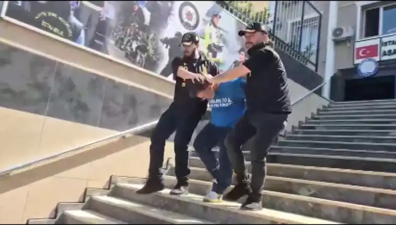 Ümraniye'de 600 Bin Liralık Gasp Olayında Filmleri Aratmayan Takip!