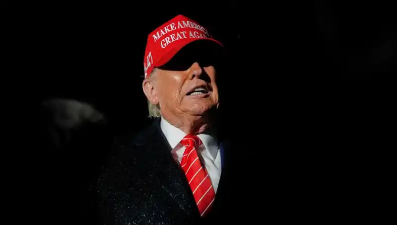 Yüksek Mahkeme'den Trump'a Yeni Yetki: Göçmenlerin Statüsü Tehlikede!