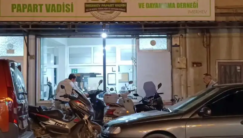 Bir Bıçaklı Kavga Daha: Yerel Sokaklarda Güvenlik Tehlikesi Arttı