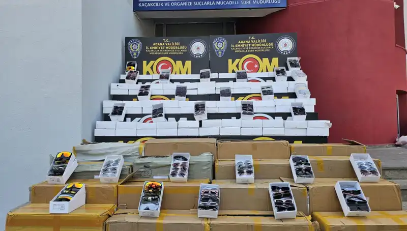 Adana'da 12 Bin Kaçak Güneş Gözlüğü Operasyonu: Kaçakçılara Darbe!