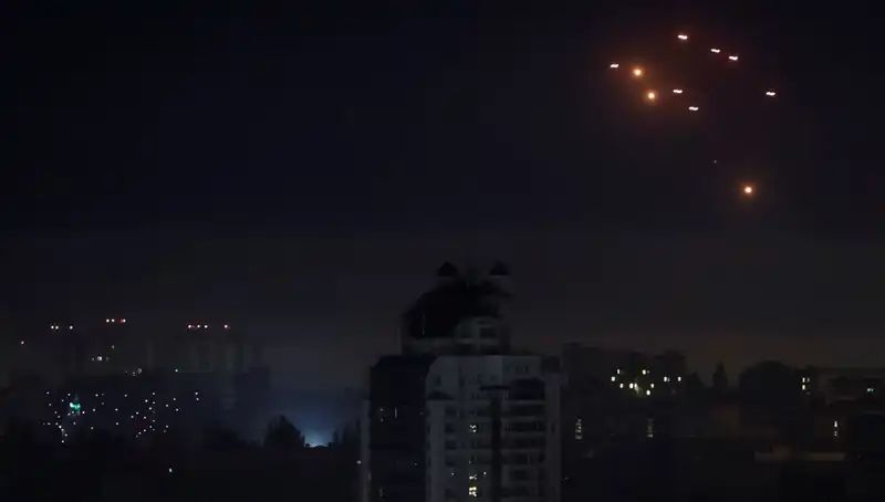 Rusya’nın Kiev Hava Saldırıları ve Sumi’dekiler İçin Yeni Tahliye Emri