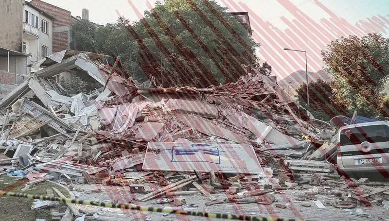 Balıkesir Sındırgı'da 4 Büyüklüğünde Deprem: Halkta Panik ve Korku