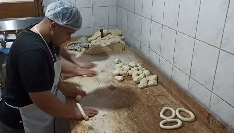 113 Yıllık Gelenek: İlçenin Taş Fırınında Odun Ateşiyle Eşsiz Lezzet