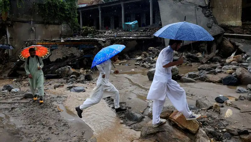 Pakistan’da Sel Felaketi: DSÖ’den Acil Tıbbi Malzeme Desteği
