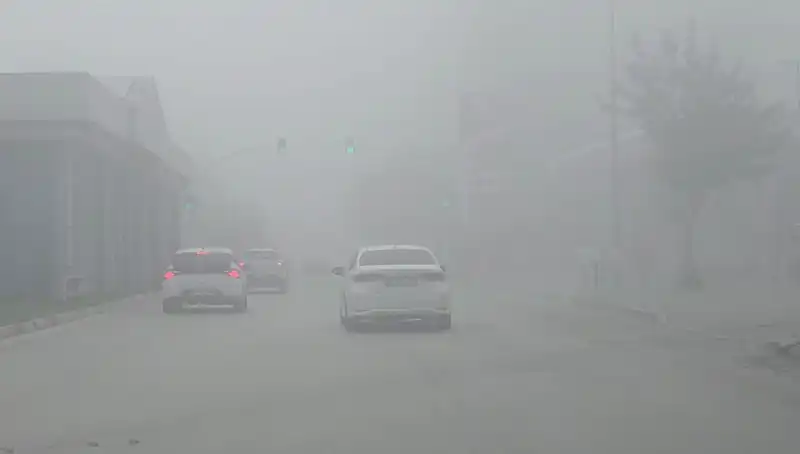 Adana’da Yoğun Sis Etkisi! Görüş Mesafesi 50 Metreye Düşer mi?