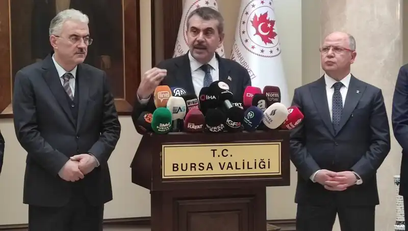 Çalışanlara Protesto Yaptırımı Uyarısı: Bakan Tekin’den Keskin Açıklamalar